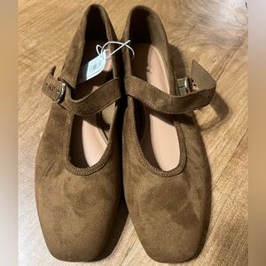 Brown Mary Jane Flats
